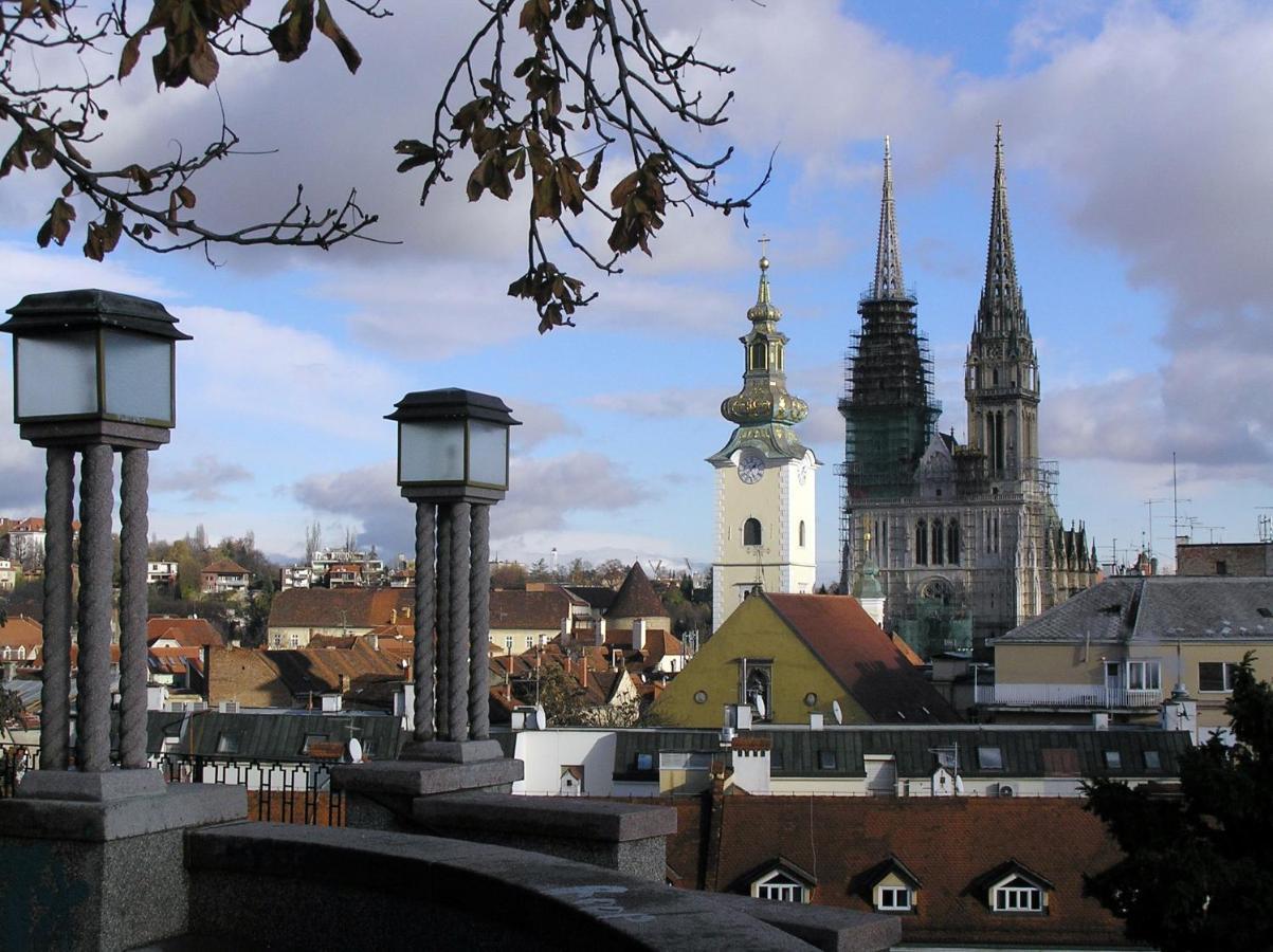 Gm Apartment, Free Private Parking Zagreb Bagian luar foto